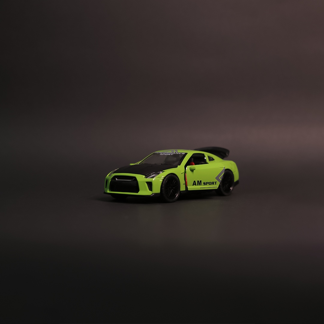 GTR R35 Green color (scale 1:36)