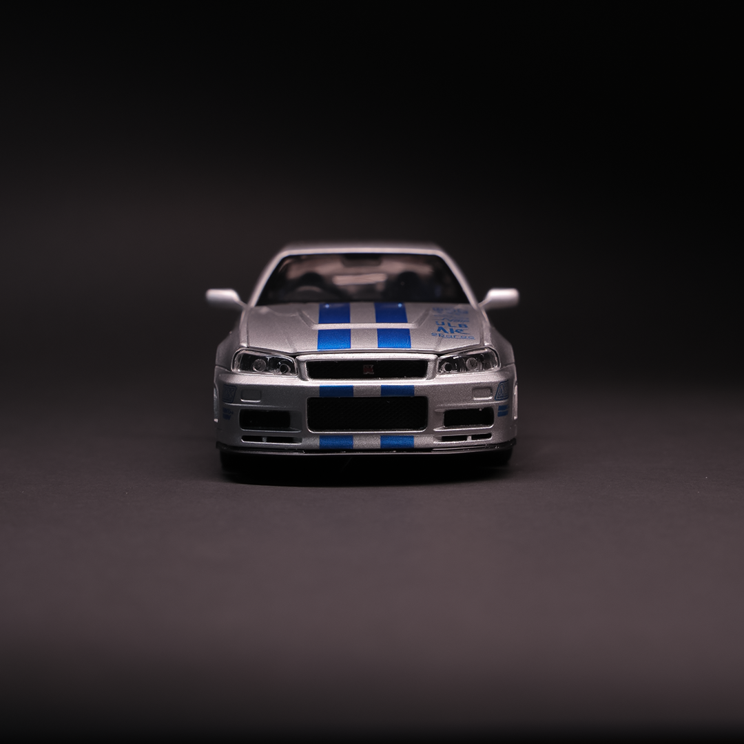 Skyline R34 (scale 1:32)