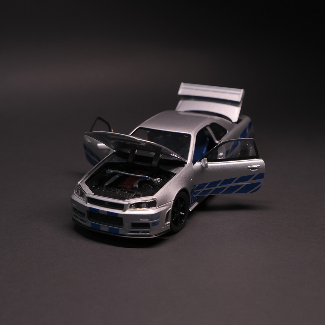Skyline R34 (scale 1:32)